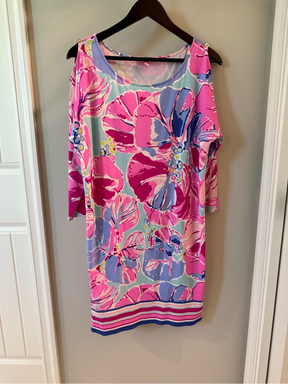 Lilly Pulitzer Shift Dress M Vibrant Pink & Blue Floral / Coral